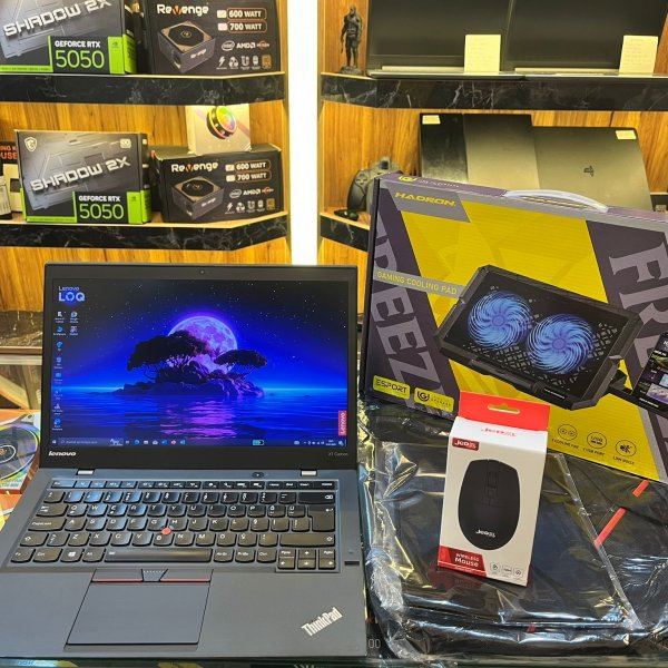 Lenovo thinkpad x1 Carbon serisi